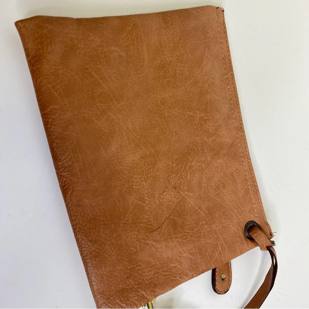 FREE with purchase-Bundle of leather wallet’s pouches - Picture 5 of 10